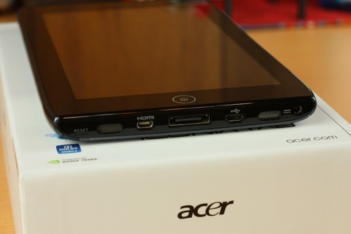 Acer ICONIA TAB A100 下部端子類