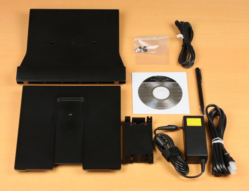 まるで巨大なタブレットPC！？ SHARP フルHDタッチディスプレイ