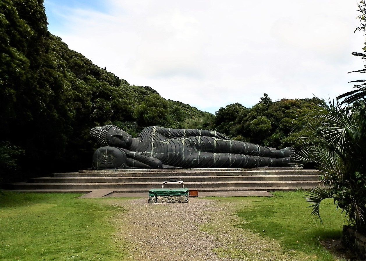 南房総 館山の涅槃仏【Sleeping Buddha】！！ : 湖畔工房のブログ