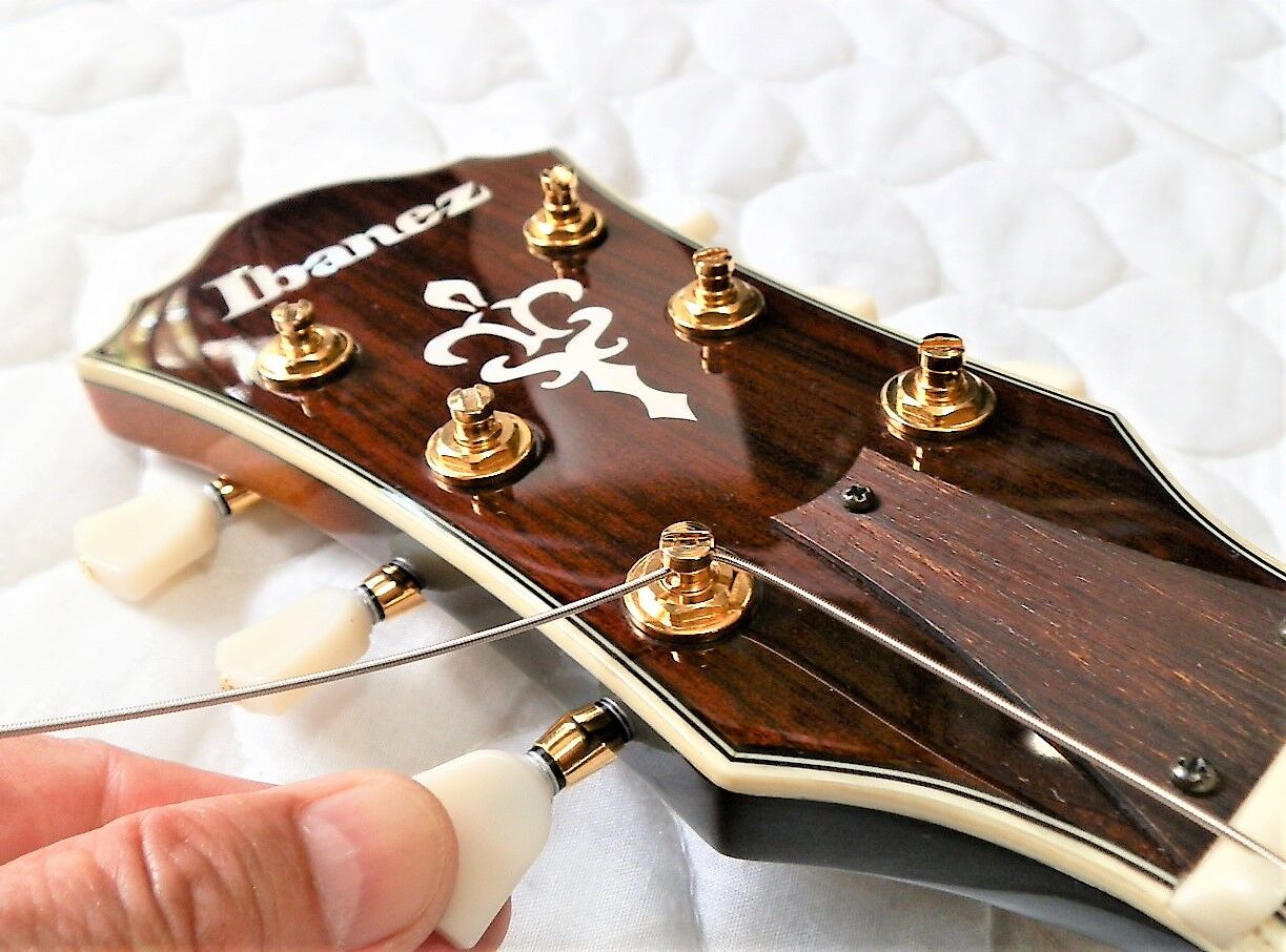 Ibanez AS-153 セミアコのペグ交換!! | レイクサイド工房 Ibanez AS-153 セミアコのペグ交換!! | レイクサイド工房
