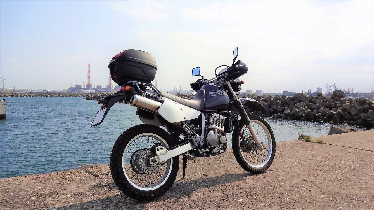 ジェベル250XCで走る春の海辺！！ : Lakeside_Craft：湖畔工房