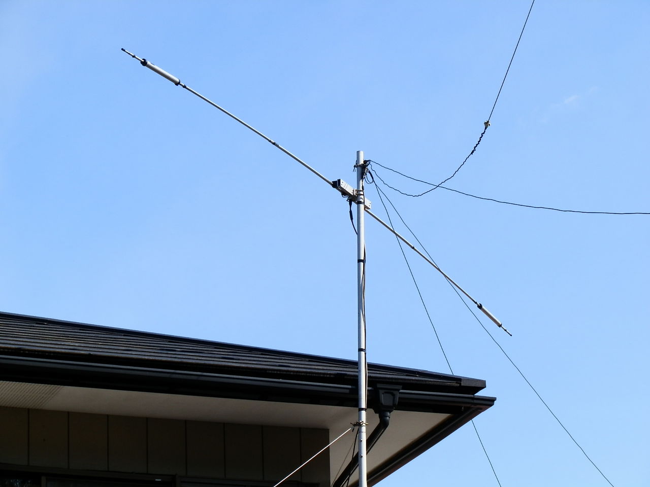 18＆21MHz用ロータリーダイポール設置完了！！ : 湖畔工房のブログ