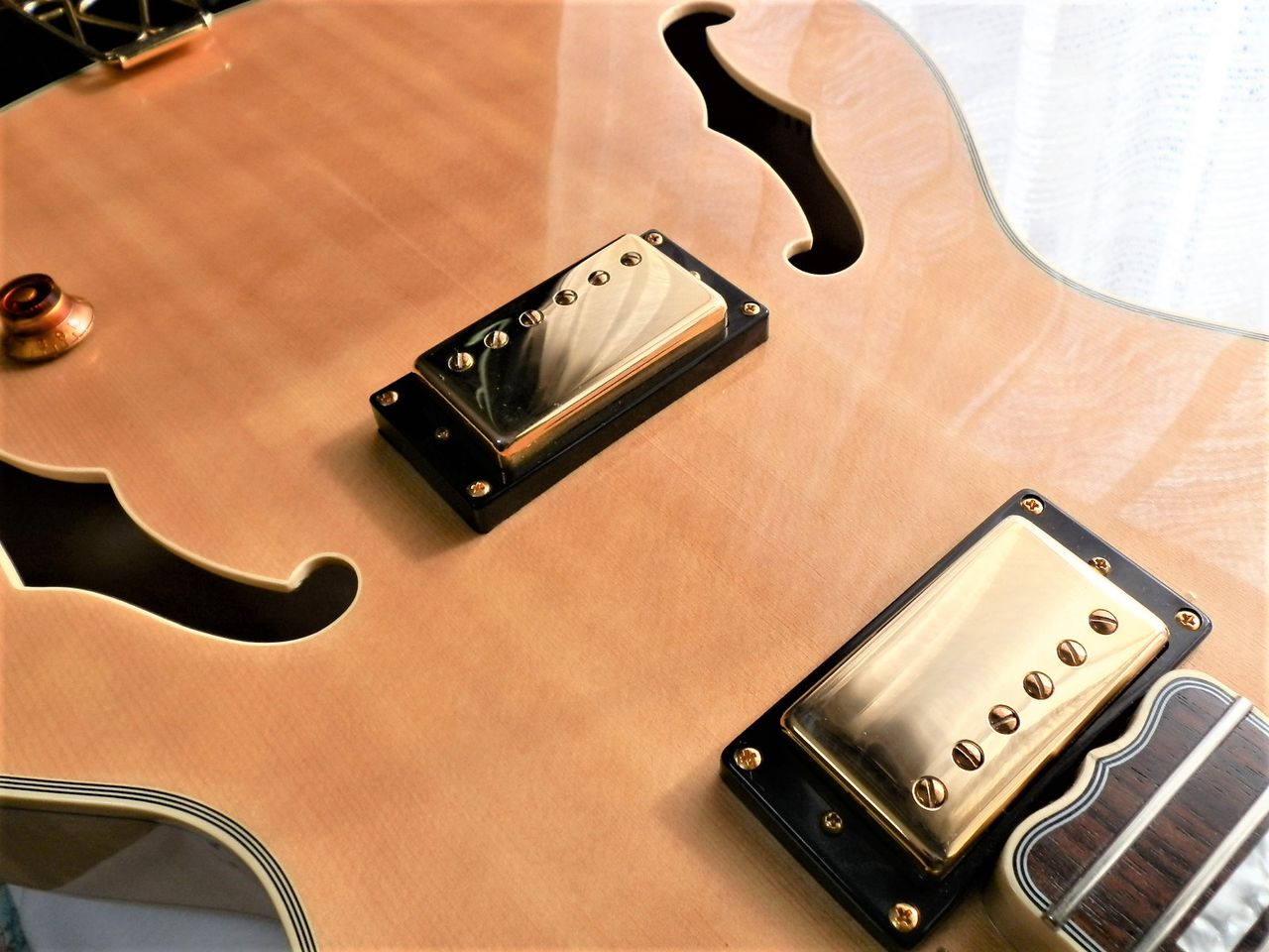 Epiphone Joe Pass emperor Ⅱ】 ブリッジ交換 Epiphone Joe Pass emperor Ⅱ】 ブリッジ交換