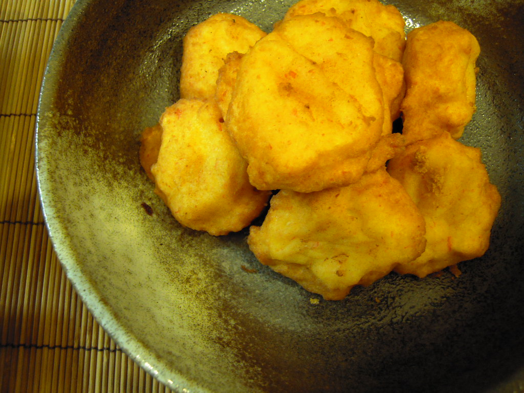 7月30日 お手ごろ価格で ふわふわ カニカマしんじょう揚げ で晩酌 家族3人らんらららん