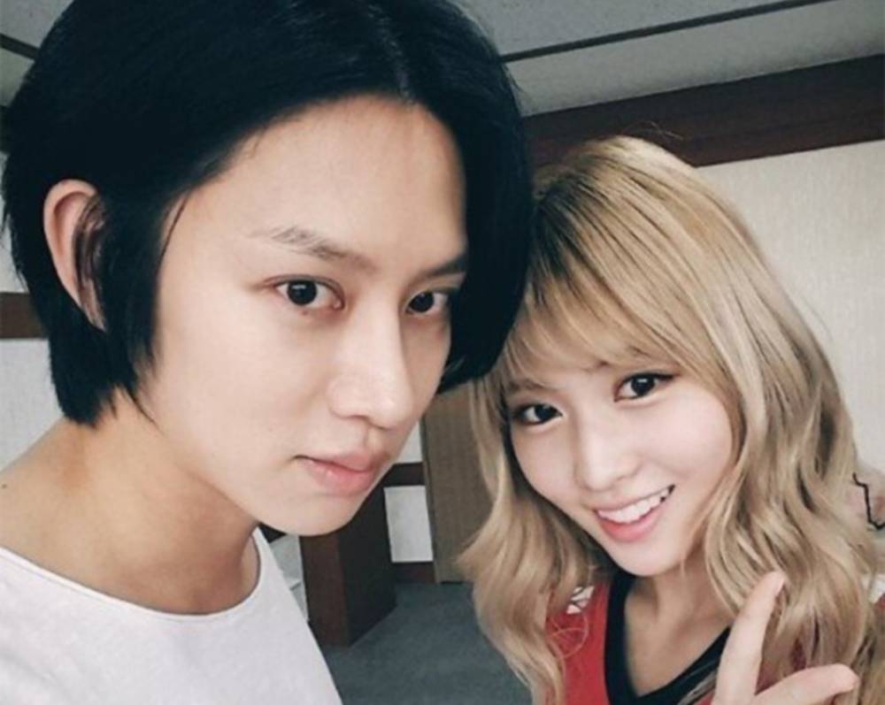 Super Junior ヒチョル Twice モモ 美男美女ショットに絶賛の声 Blog New About Beauty Fashion Cosmetics Fashion Food Daily News