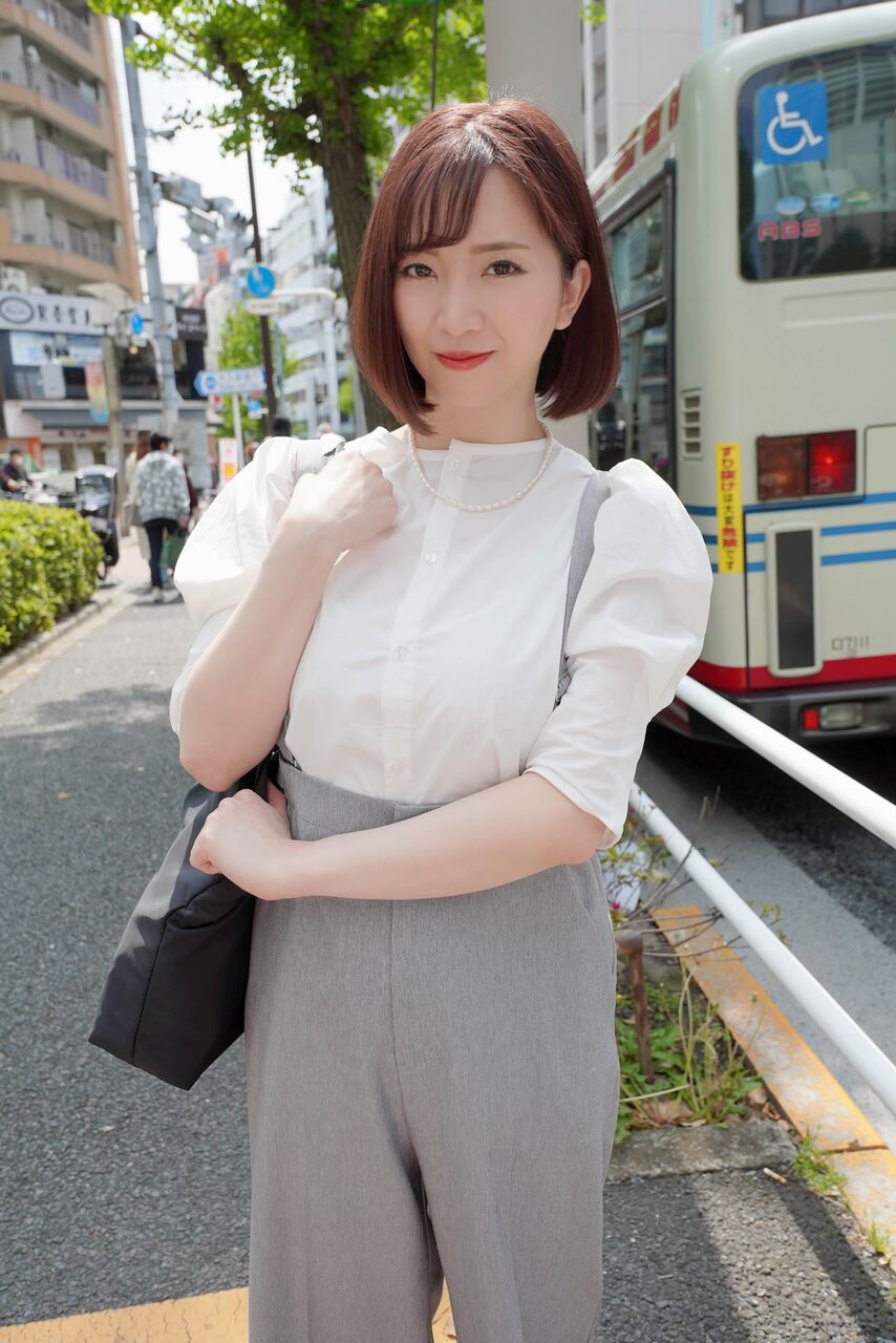 鈴木真夕 サイン チェキ 黒