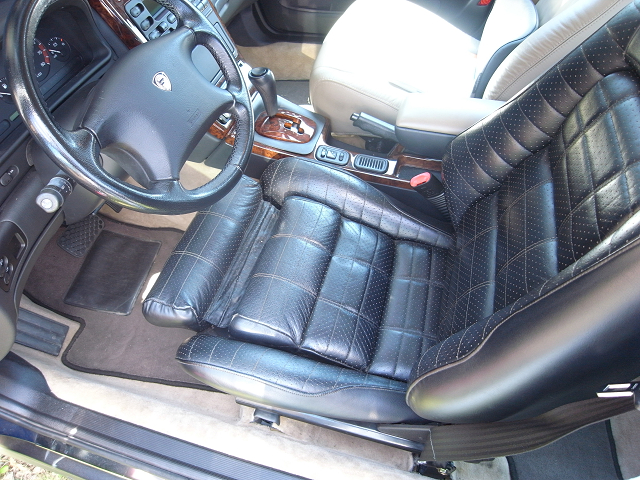 カッパのシート改造 車庫建設が完成しました 日本一 へたくそ なデルタ乗りのブログ 華麗なるイタリア車の世界