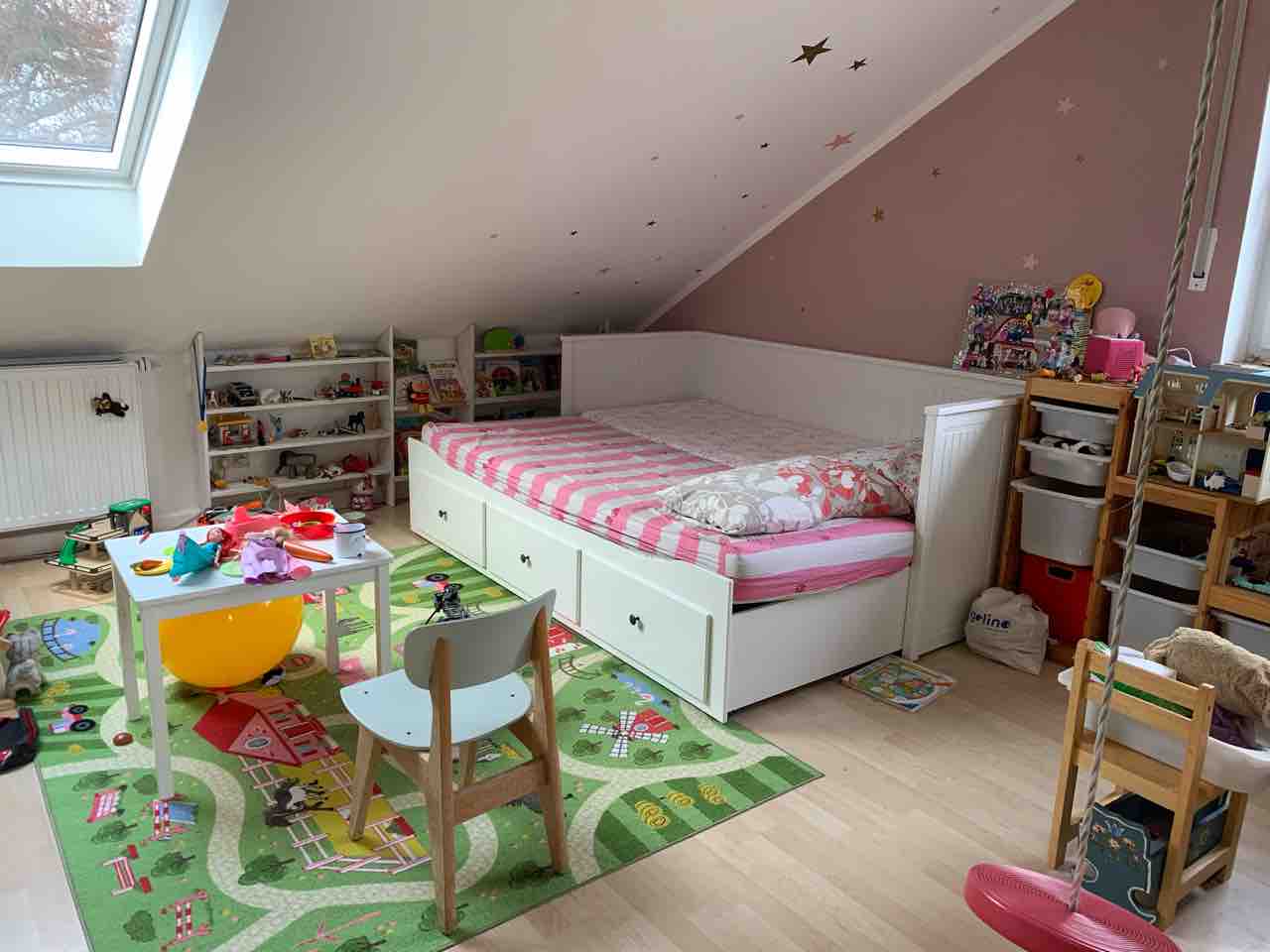子ども部屋にイケアのベッド Hemnes ヘムネス ドイツで田舎生活 築40年の家をなるべく自分たちでリフォーム