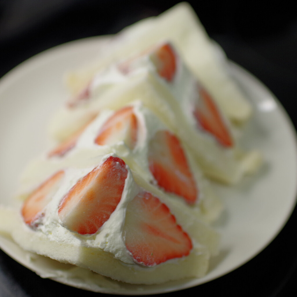 いちごサンド フルーツサンド 自分で簡単料理を作ってひたすら酒を飲むブログ