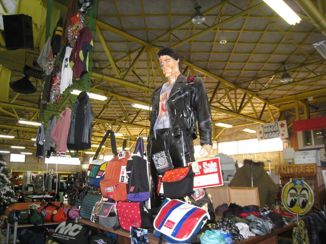 アメイジング スパイダーベイビーが楽しい新しいコマーシャルで逆襲