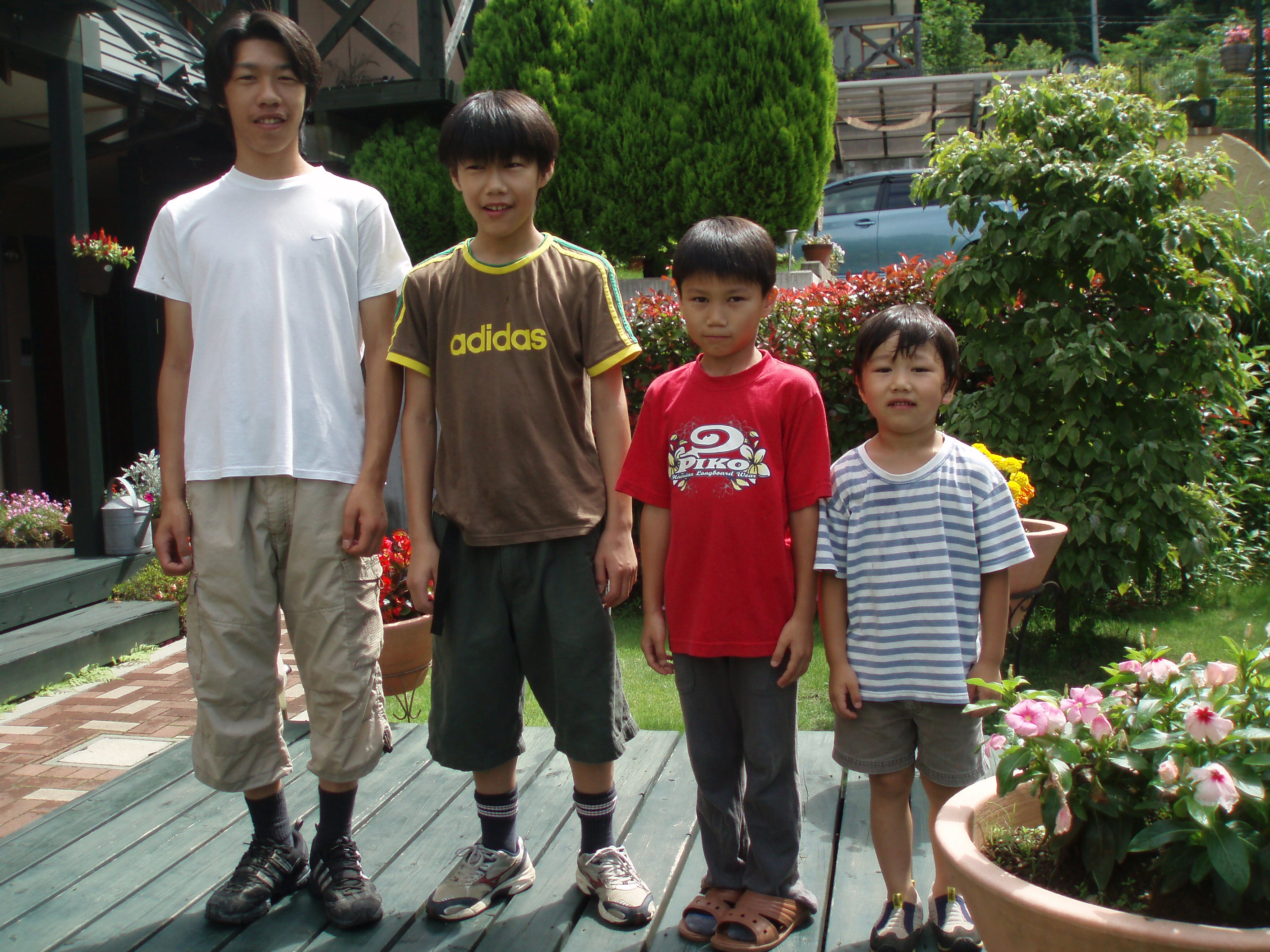 4兄弟はみんな男の子 河口湖 ラ ポサーダのブログ 4兄弟はみんな男の子 河口湖 ラ ポサーダのブログ