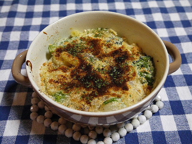 夕食 チキンマカロニグラタン スパニッシュオムレツ アボカドとスモークサーモンのサラダ The Last Sasurai 自炊ニストの食卓 夕食 チキンマカロニグラタン スパニッシュオムレツ アボカドとスモークサーモンのサラダ The Last Sasurai 自炊ニストの食卓