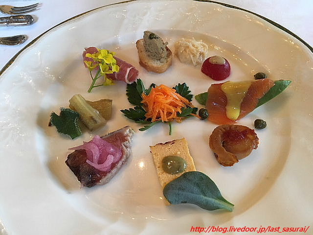 遠征 ランチ フレンチレストラン ウッドハウス 東広島市八本松町 The Last Sasurai 自炊ニストの食卓