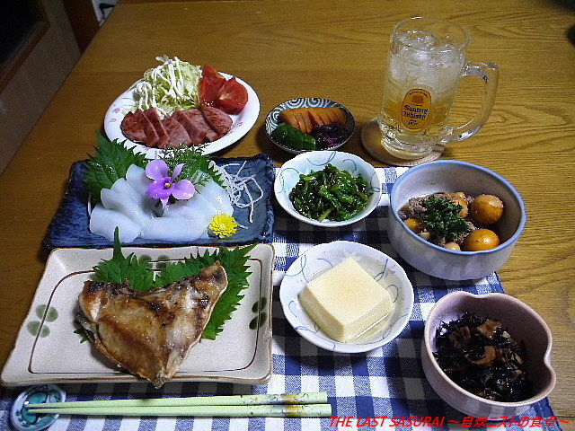 晩酌 ぶりかま塩焼き もんごいかお造り 焼きハム 玉ひも煮付け The Last Sasurai 自炊ニストの食卓 晩酌 ぶりかま塩焼き もんごいかお造り 焼きハム 玉ひも煮付け The Last Sasurai 自炊ニストの食卓