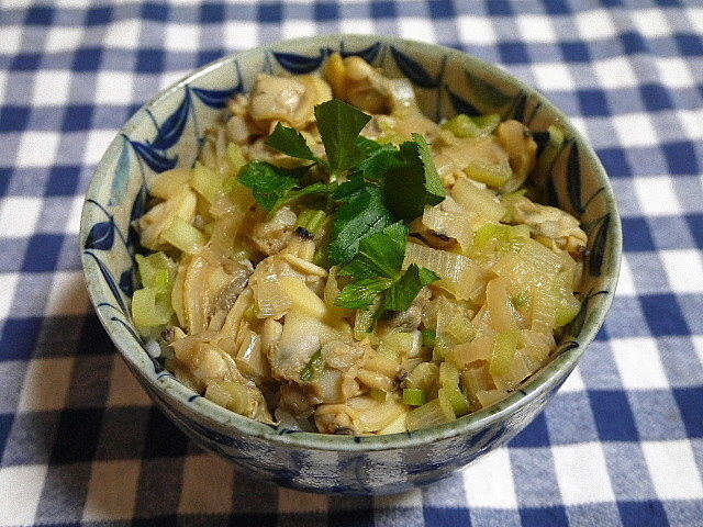 夕食 深川丼 もやしとビアソーセージの和え物 たこときゅうりの酢の物 The Last Sasurai 自炊ニストの食卓