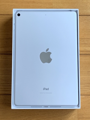 Apple iPad mini 第5世代 64GB 背面