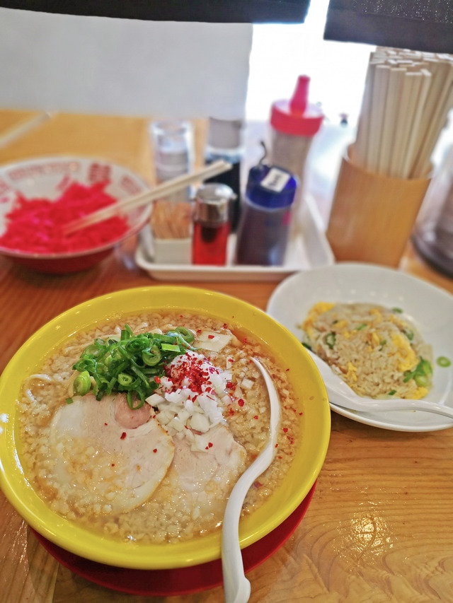 福間ラーメンろくでなし新宮店 限定麺3