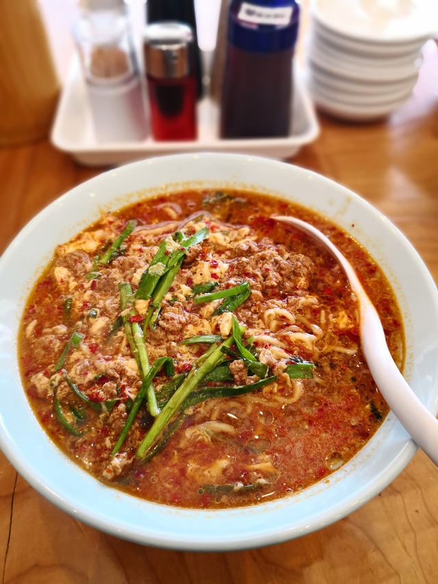 ろくでなし新宮店 辛麺