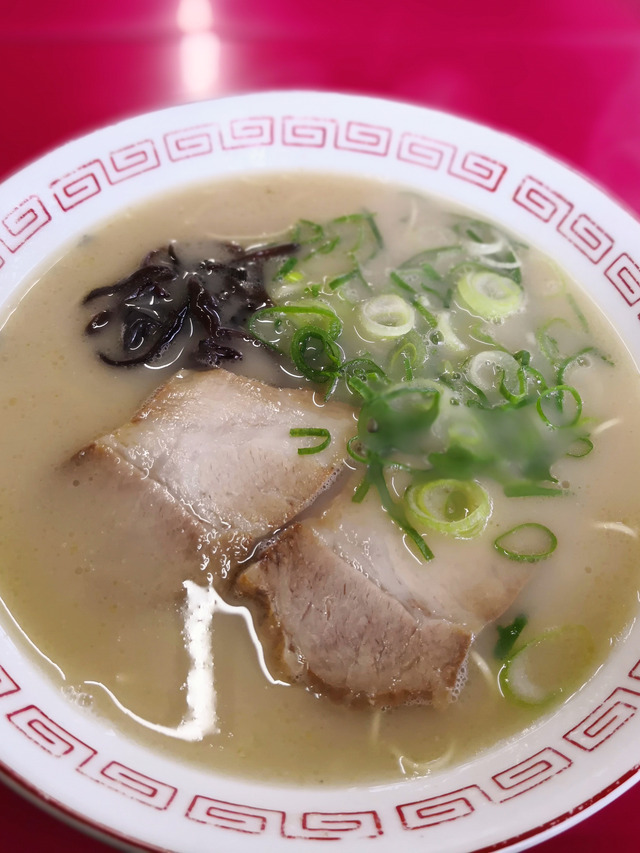 博多とんこつラーメンたくま