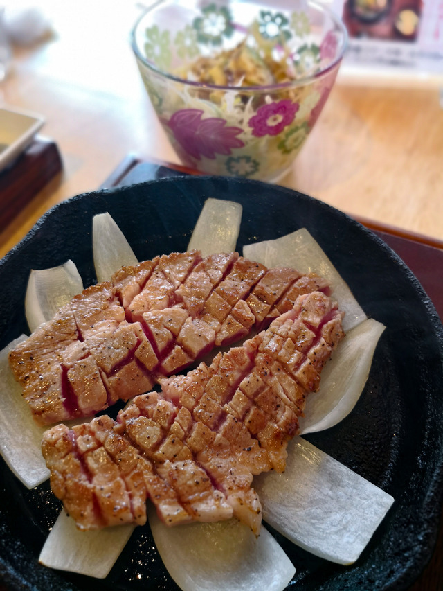 豚ステーキ専門店 かっちゃん