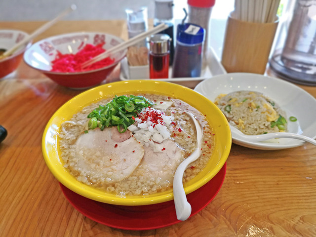 福間ラーメンろくでなし新宮店 限定麺2