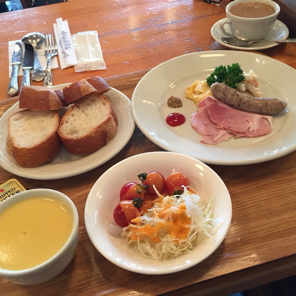 川崎 つばめグリル ホテルメッツ川崎店のモーニングセット Tokyo Cafe Walk