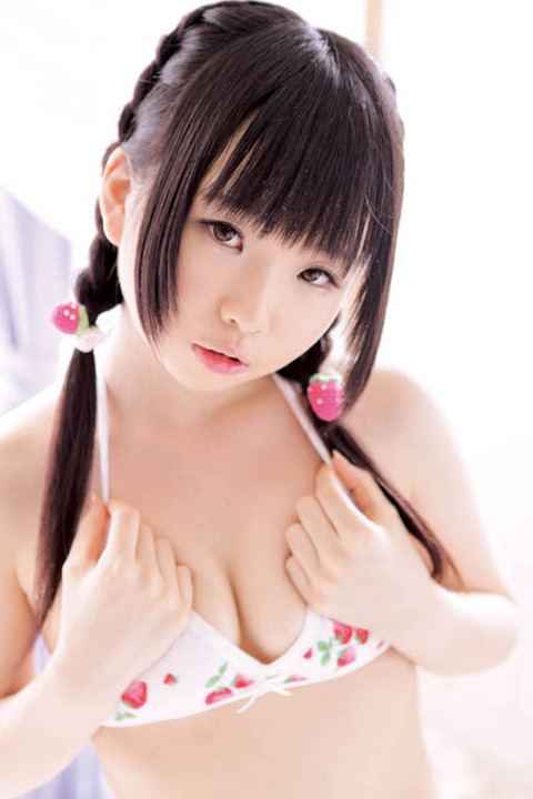 唯原ひなせ (18)