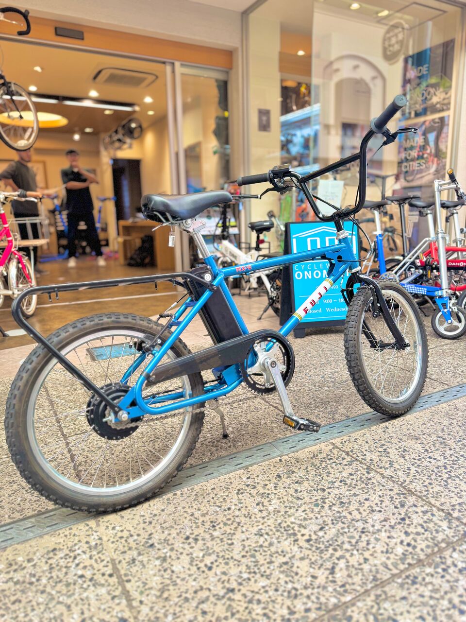 レトロデザイン×最新アシスト！話題の FUJI MX-E : LORO CYCLEWORKS