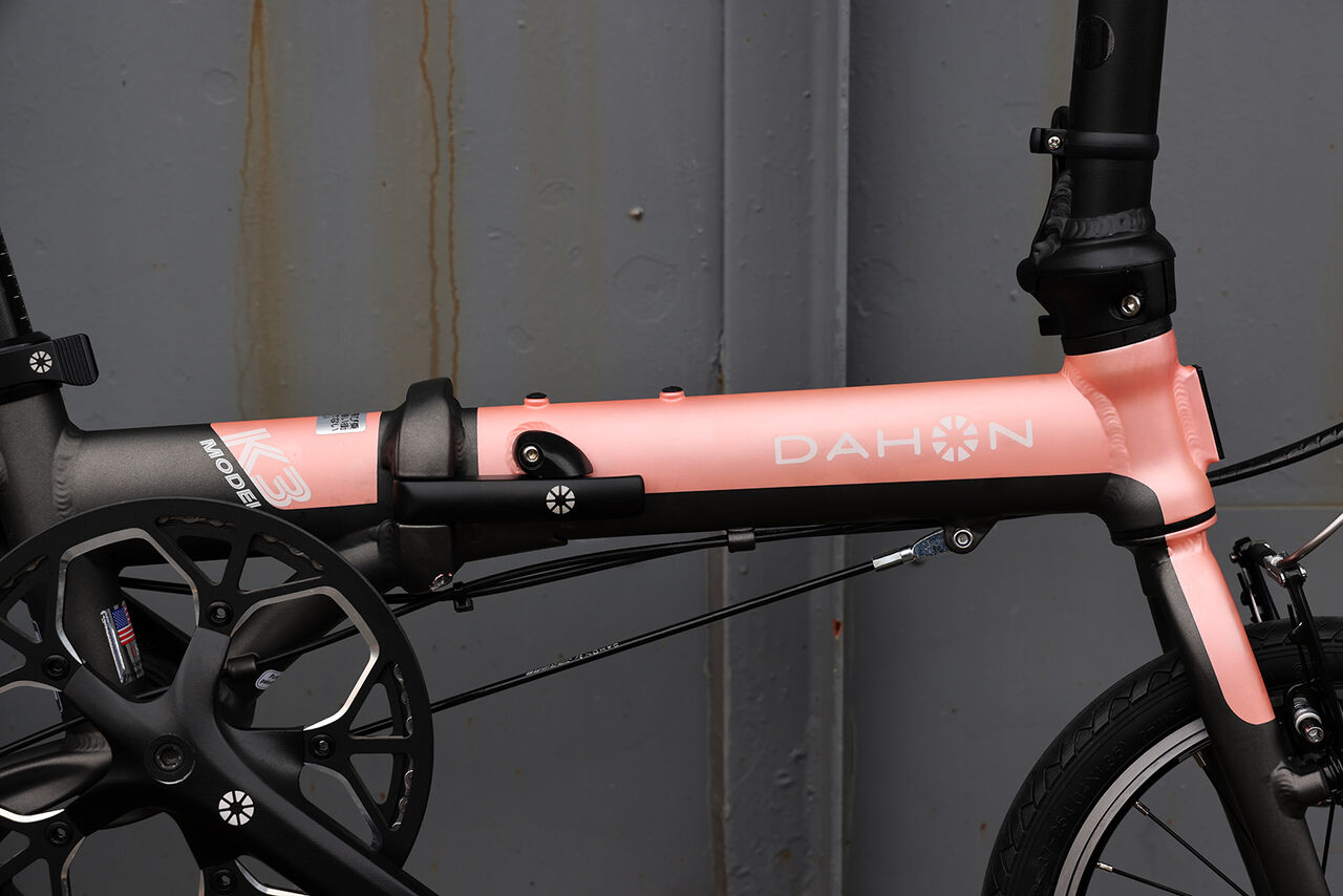 S*a様 送料込 新品 DAHON K9X 限定 ピュアリティーピンク サクラ DAHONのK3とK9Xに限定カラー「ピュアリティーピンク」が登場