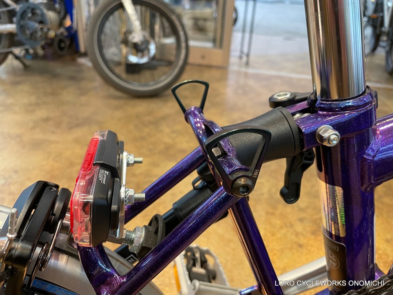 H&HブロンプトンカスタムパーツEasy Stand入荷しました‼ : LORO