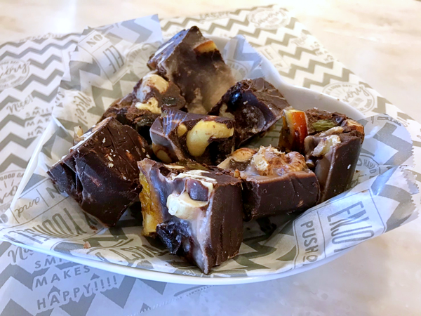 cfe2d5f9a5f5768817b0a1d06fd19d0c4_11622684_190401_0077