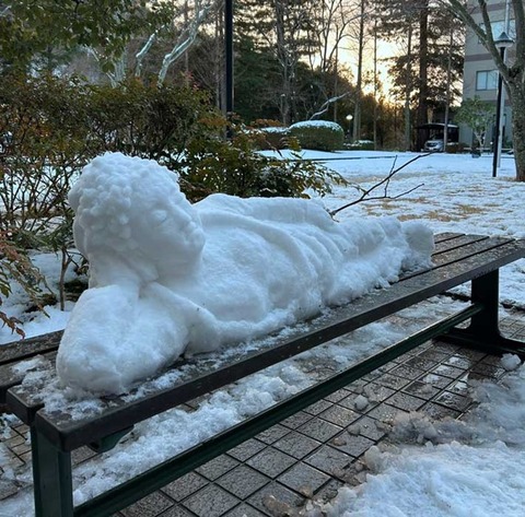 snow-budda1
