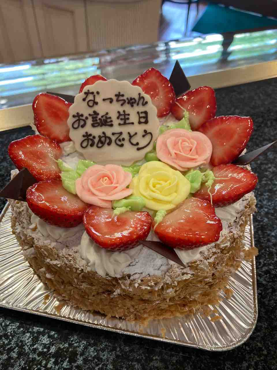 ミルフィーユのデコレーションケーキです ル ポティロン 公式 Blog