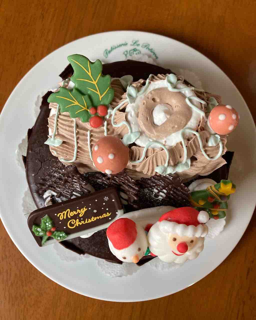 ブッシュドノエル🎄です✨ : ル・ポティロン 公式 BLOG