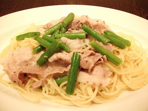 8bba7fa30baf4cf95398-L[1]