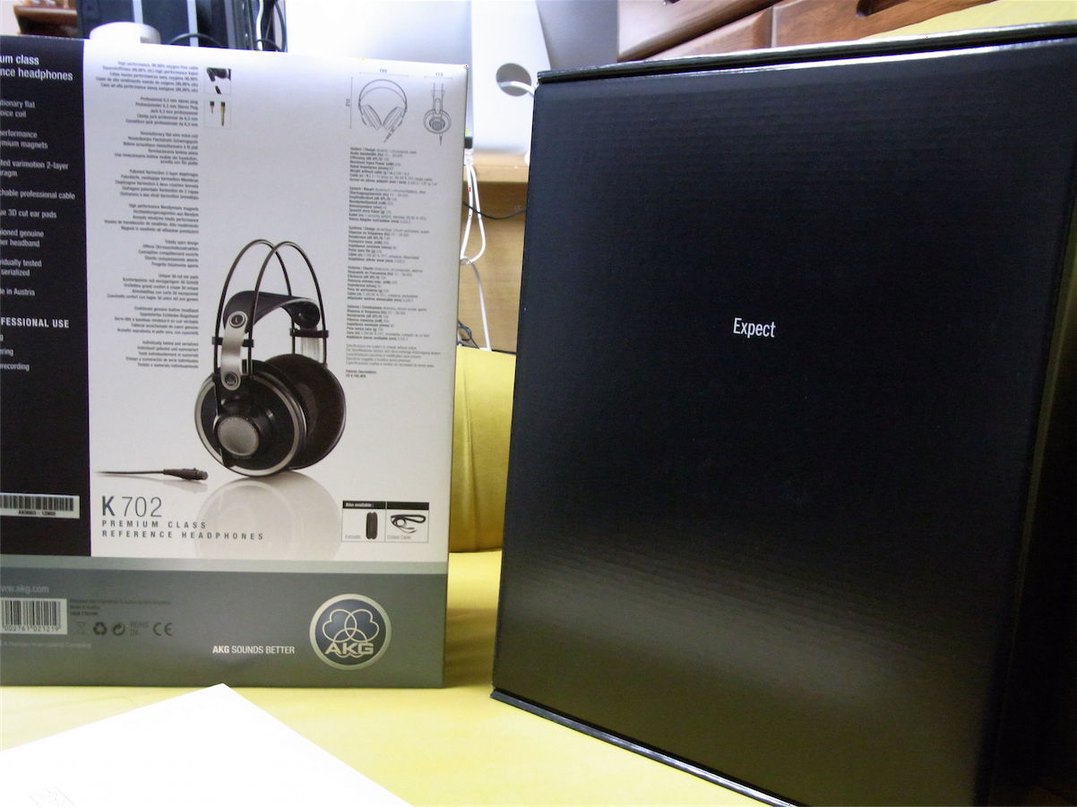 10/3日まで値下げ　AKG K702 ヘッドホン　箱付き Amazon.co.jp: AKG K702 オープンエアー型ヘッドホン : 家電＆カメラ