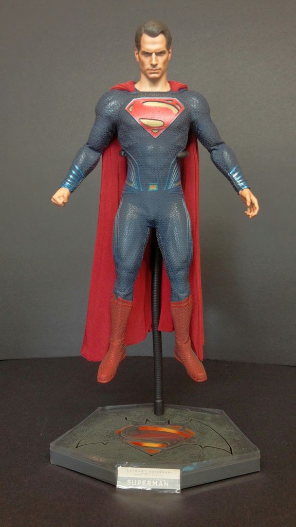 ホットトイズ スーパーマン(BVS)アーマードバットマン ホットトイズ スーパーマン(BVS)アーマードバットマン