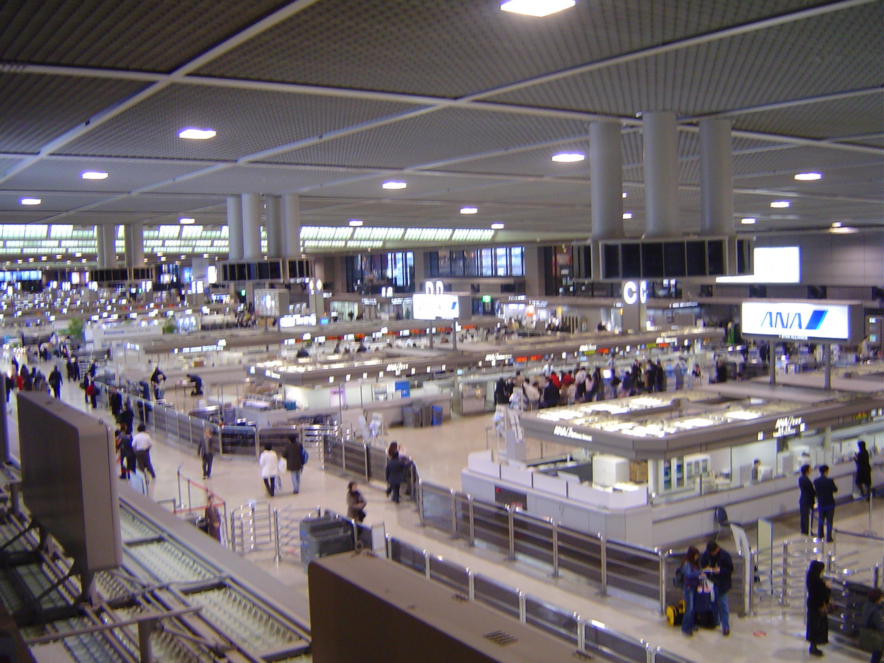 ２００６年６月２日 ａｎａ 成田第一ターミナルへ移動 池っちの あっちこっち旅行記 北海道移住日記