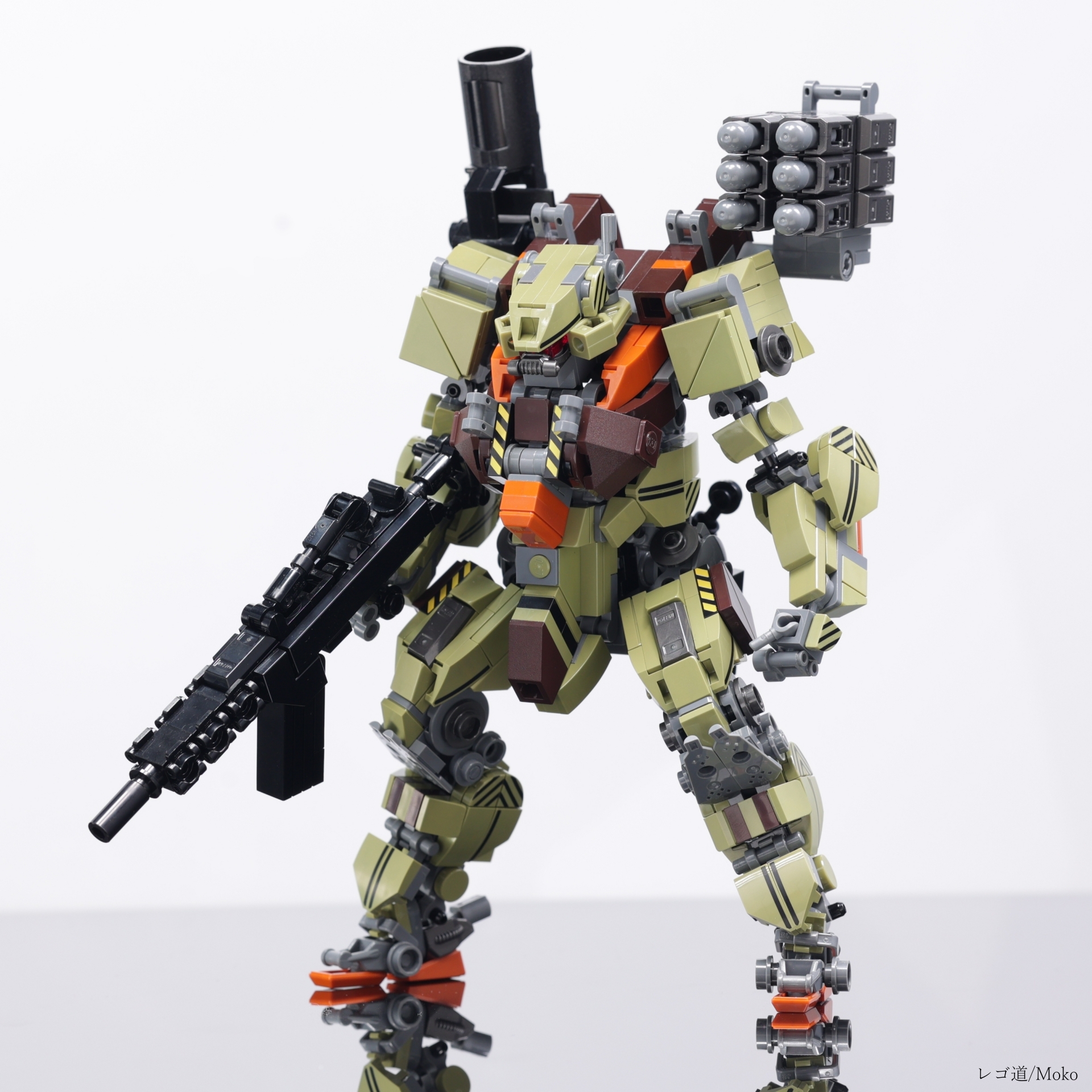 LEGOロボ／Exo-suit 26 : レゴ道