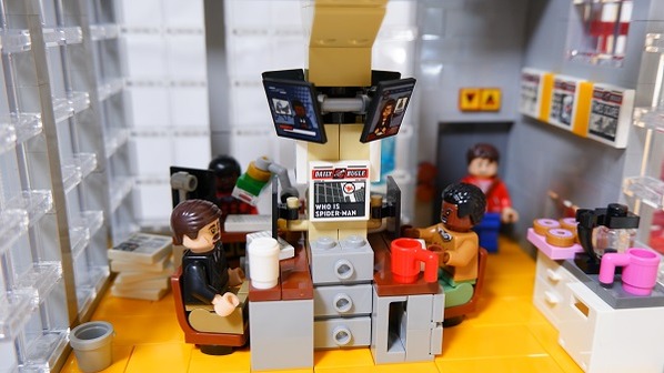 レビュー 待望の大型セット デイリービューグル をレビュー 前編 レゴとレゴのために