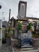 お墓