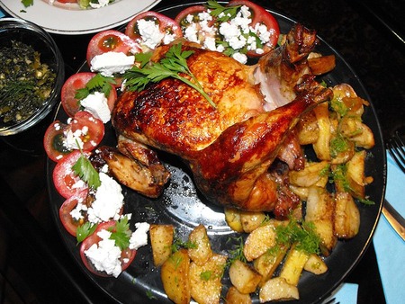 800px-Roasted_chicken_and_potatoes