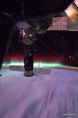 aurora-space-station-space89_18289_big
