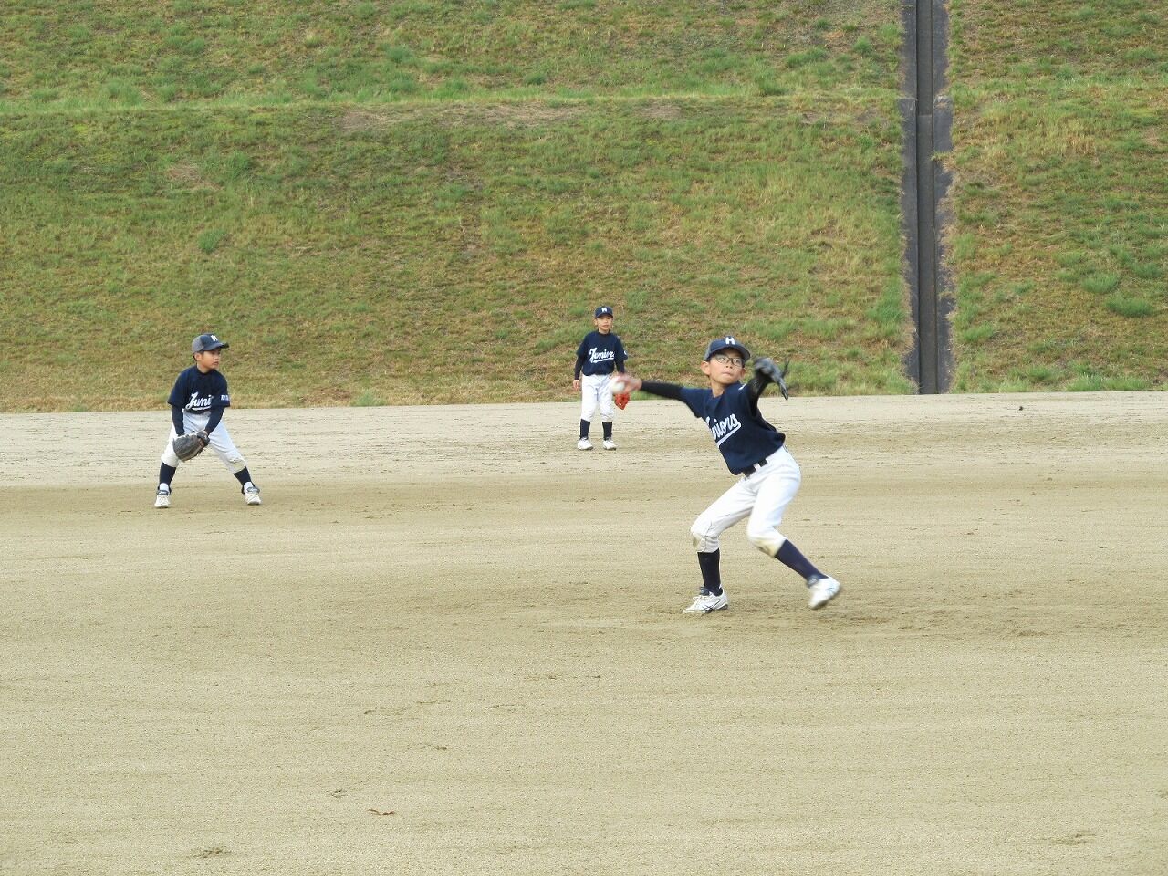 11月28日 対 橋本クラブd 初公式戦 広野ジュニアーズ 11月28日 対 橋本クラブd 初公式戦 広野ジュニアーズ