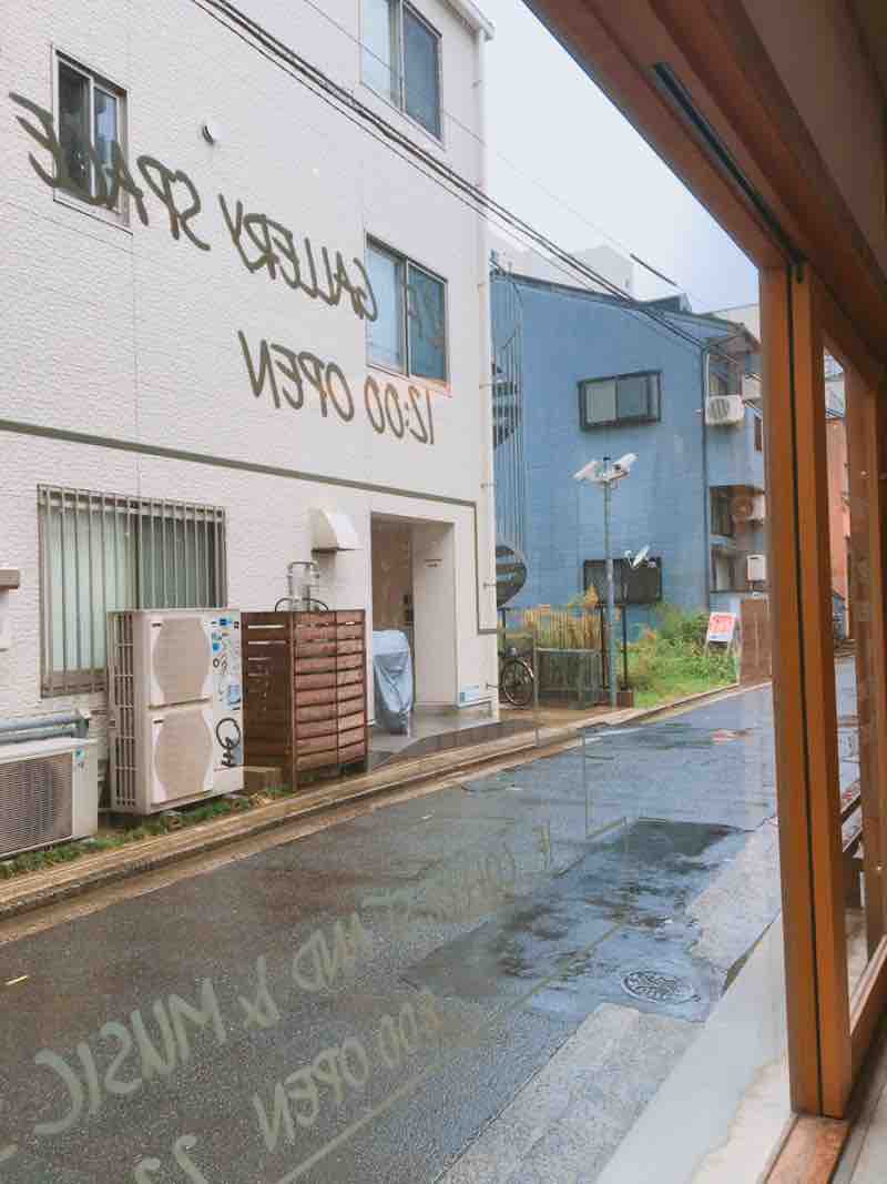 日本 福岡の音楽カフェ ステレオコーヒー Stereo Coffee Lesshundred