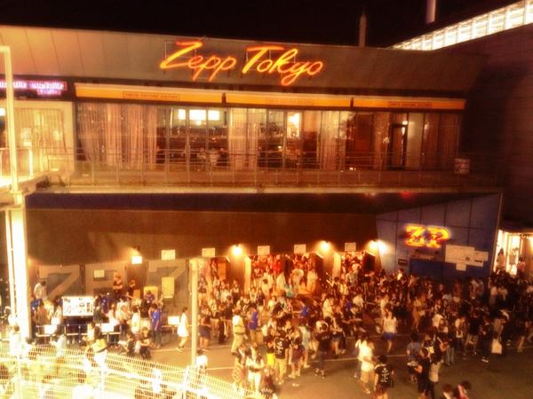 Zepp Tokyo Uverworldの感想まとめ O Choir Tour 14 15 邦楽バンドレポート らぷらす