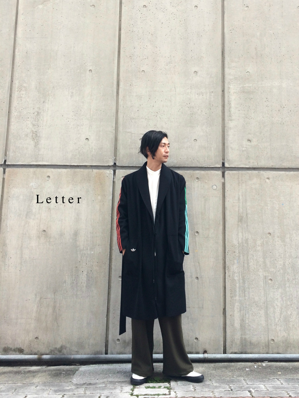 GILET リメイクジャージガウンとジャージパンツのコーディネイト