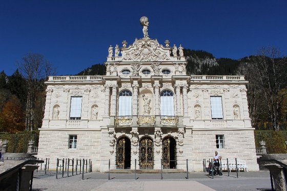 リンダ ホーフ城とエッタール修道院へのドライブ Levante19の旅日記 リンダ ホーフ城とエッタール修道院へのドライブ Levante19の旅日記