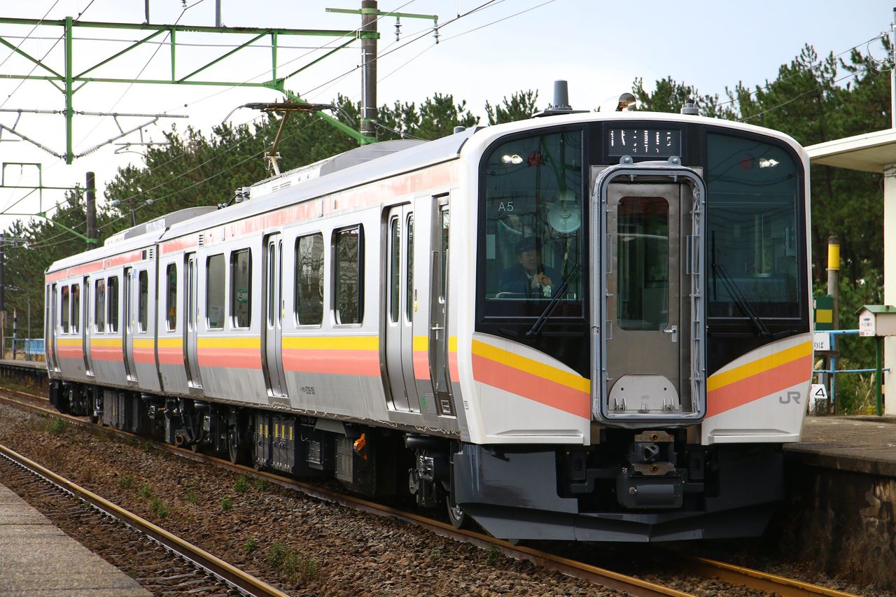 Kanagawa_Transport_Network | E129系
