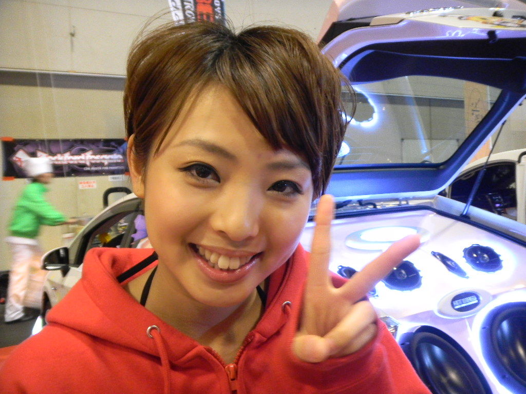 Hirono コンパニオン